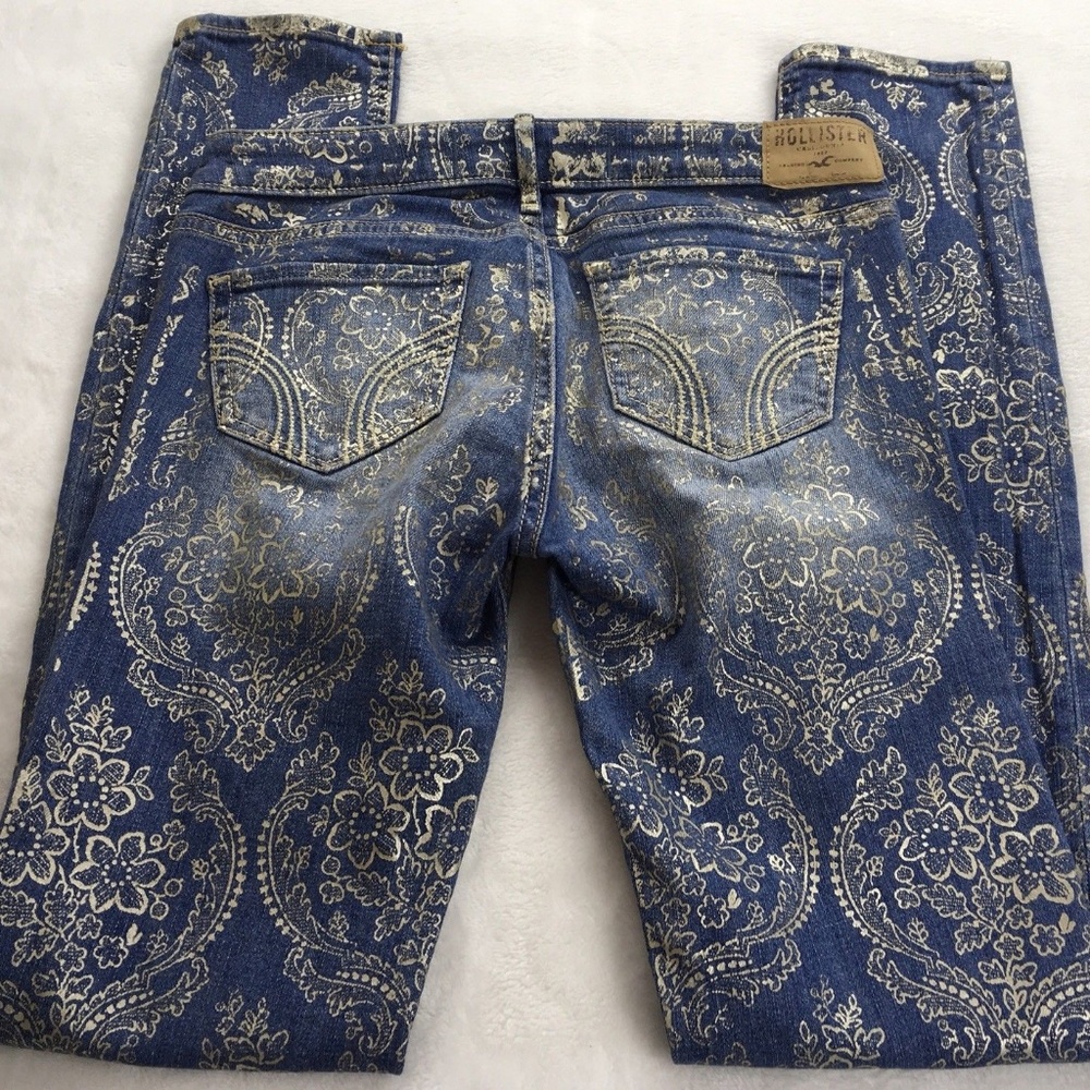 Hollister Gold Metallic Paisley Print Skinny Denim Jeans